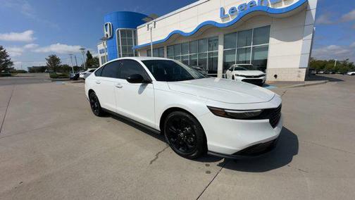 2025 Honda Accord Sport SE 1.5T