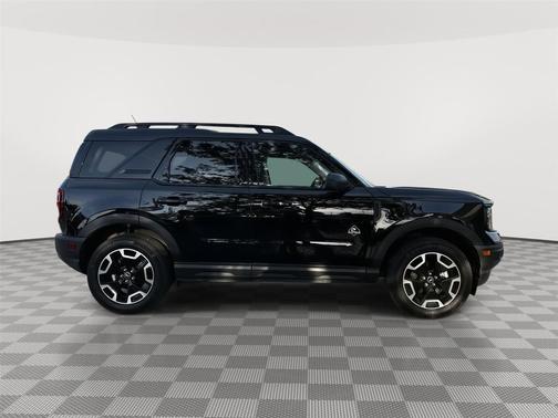 SHADOW BLACK 2024 Ford Bronco Sport Outer Banks
