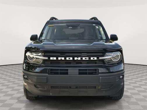 SHADOW BLACK 2024 Ford Bronco Sport Outer Banks