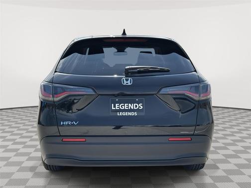 Crystal Black Pearl 2026 Honda HR-V LX