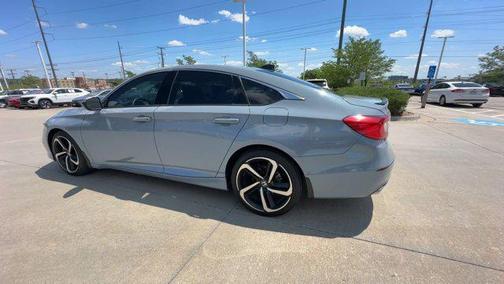 2022 Honda Accord Sport SE 1.5T