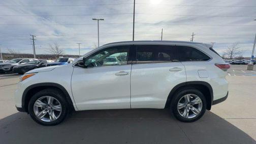 2015 Toyota Highlander Limited Platinum