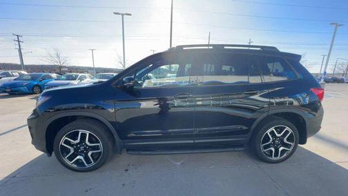 2023 Honda Passport AWD Elite