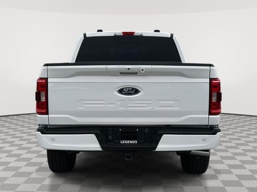 OXFORD WHITE 2021 Ford F-150 XLT