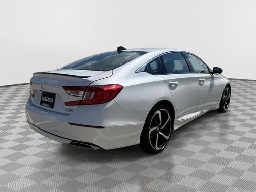 Platinum White Pearl 2022 Honda Accord Sport SE 1.5T