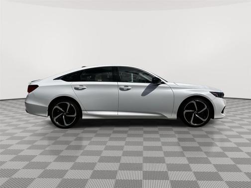 Platinum White Pearl 2022 Honda Accord Sport SE 1.5T