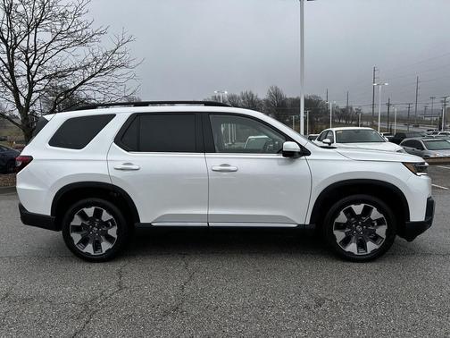 2026 Honda Pilot Touring 8-Passenger