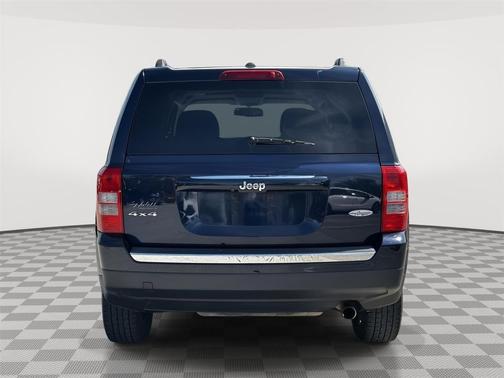 True Blue Pearlcoat 2017 Jeep Patriot High Altitude