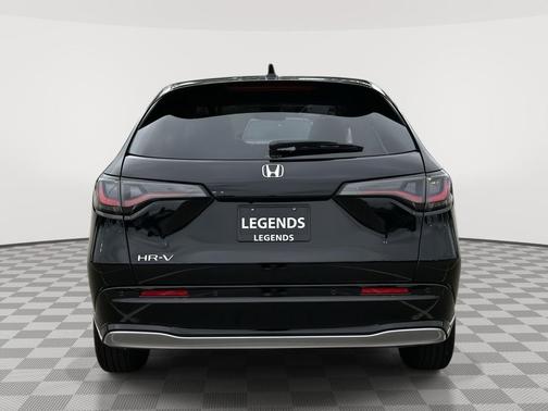 Crystal Black Pearl 2027 Honda HR-V EX-L