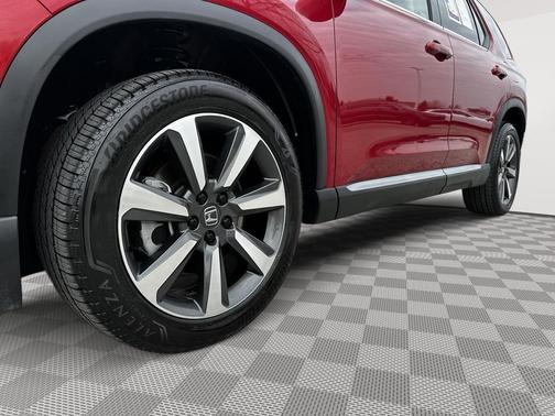 Radiant Red Metallic II 2024 Honda Pilot Elite
