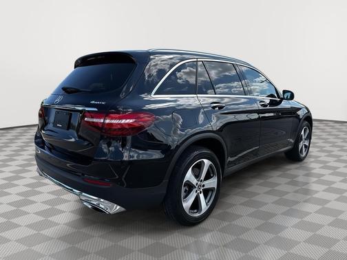 Black 2019 Mercedes-Benz GLC 300 4MATIC
