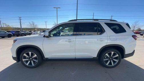 2025 Honda Pilot Touring 8-Passenger