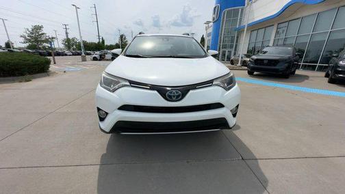 2017 Toyota RAV4 Hybrid XLE