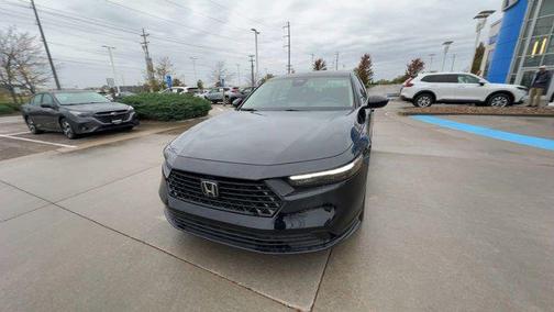 2025 Honda Accord Sport SE 1.5T