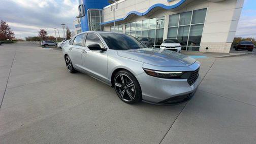 2023 Honda Accord Hybrid Base