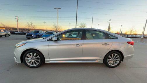 2017 Hyundai SONATA Sport