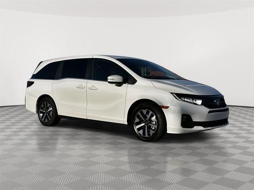 Platinum White Pearl 2026 Honda Odyssey EX-L