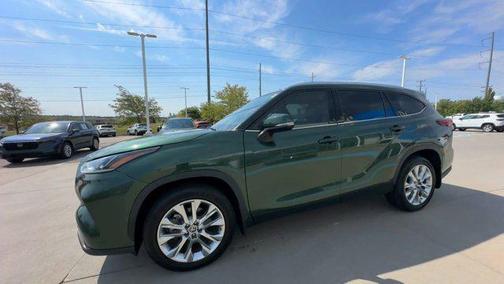 2023 Toyota Highlander Limited