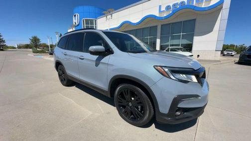 2022 Honda Pilot AWD Black Edition