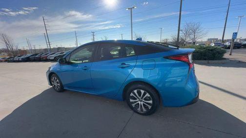 2022 Toyota Prius LE