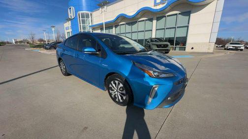 2022 Toyota Prius LE