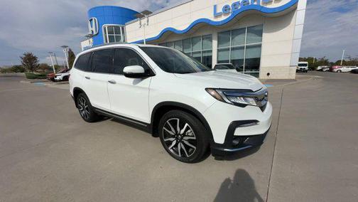 2021 Honda Pilot Touring 8-Passenger