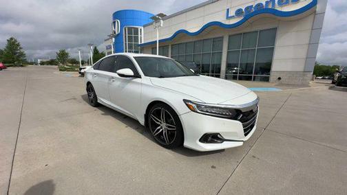 2022 Honda Accord Touring 2.0T