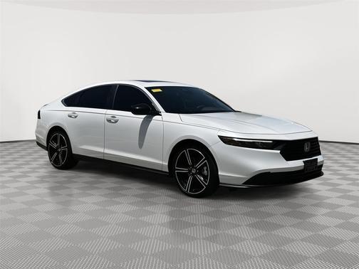 Platinum White Pearl 2025 Honda Accord Hybrid Sport