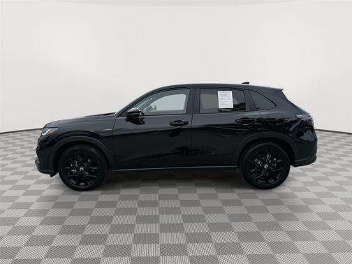 Crystal Black Pearl 2025 Honda HR-V 2WD Sport