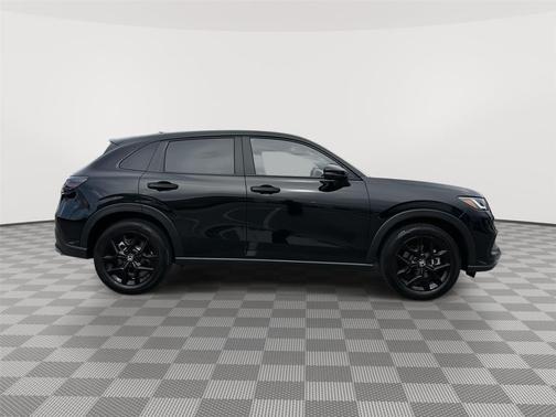 Crystal Black Pearl 2025 Honda HR-V 2WD Sport