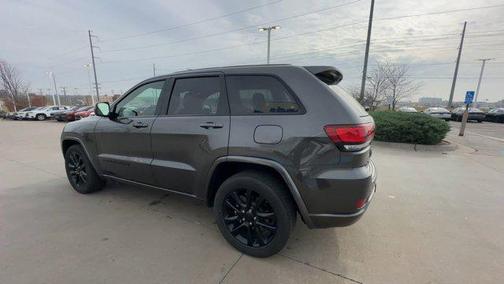 2021 Jeep Grand Cherokee Laredo
