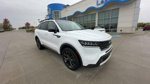 2022 Kia Sorento EX
