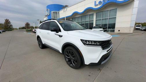 2022 Kia Sorento EX