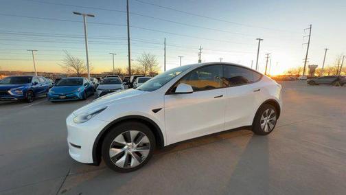 2023 Tesla Model Y Long Range Dual Motor All-Wheel Drive