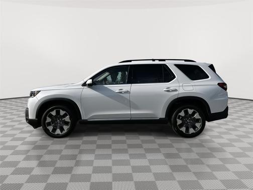 Platinum White Pearl 2026 Honda Pilot Elite