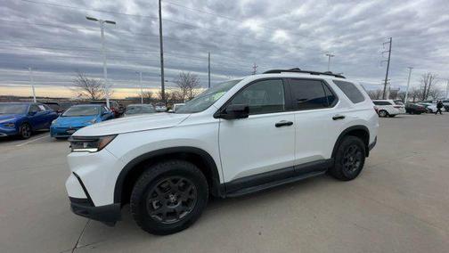 2024 Honda Pilot TrailSport