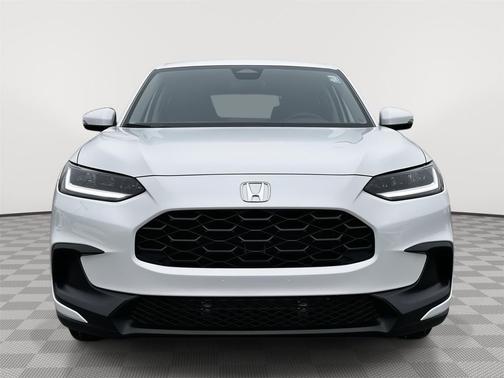 Platinum White Pearl 2026 Honda HR-V LX