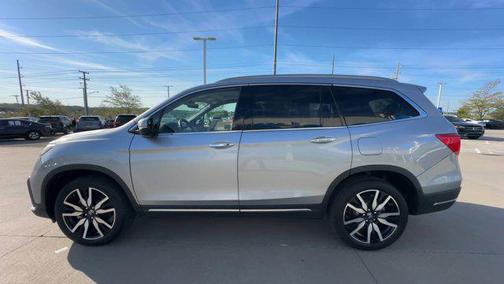 2021 Honda Pilot Touring 8-Passenger