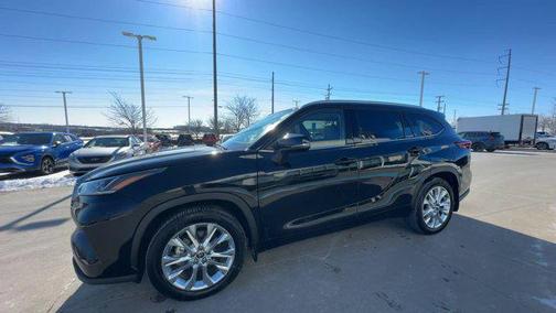 2021 Toyota Highlander Limited