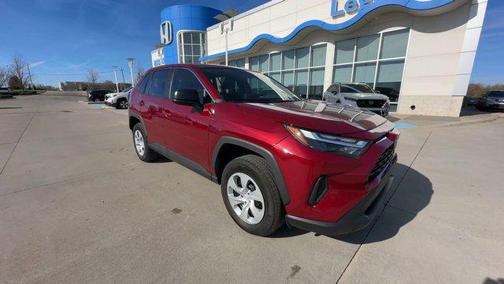 2023 Toyota RAV4 LE