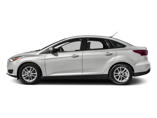 Oxford White 2016 Ford Focus SE