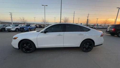 2025 Honda Accord Sport SE 1.5T