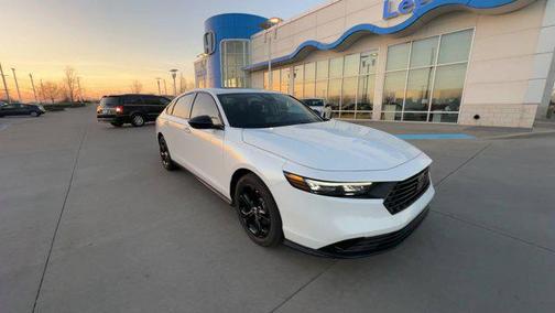 2025 Honda Accord Sport SE 1.5T