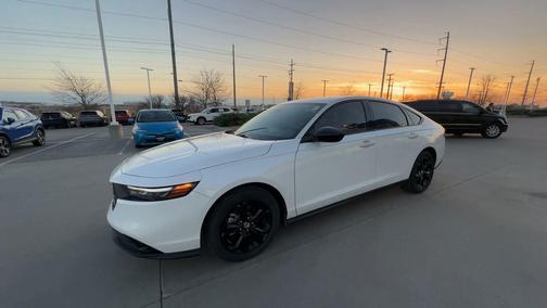 2025 Honda Accord Sport SE 1.5T