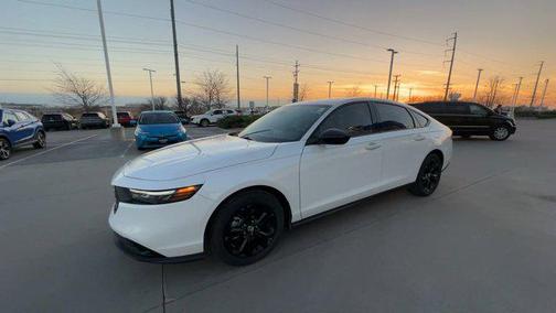 2025 Honda Accord Sport SE 1.5T