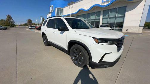 2025 Honda Pilot Sport