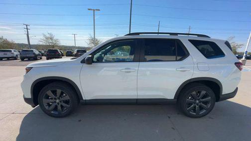 2025 Honda Pilot Sport