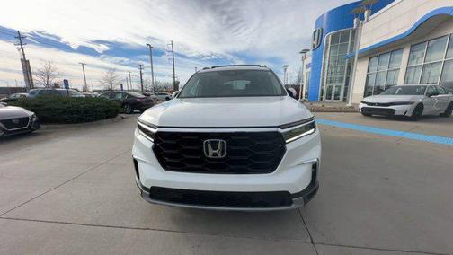 2023 Honda Pilot AWD Elite