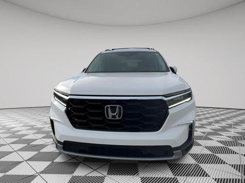 2023 Honda Pilot AWD Elite