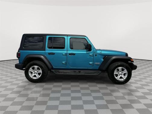 Bikini Pearlcoat 2019 Jeep Wrangler Unlimited Sport